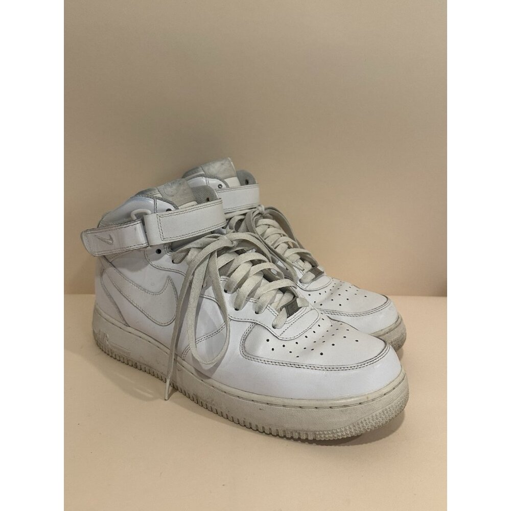 Nike Air Force‎ 1 Mid Triple White Sneakers Size 12
